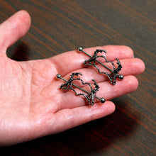 将图片加载到图库查看器,1 1/2 Skeleton Hand Heart Nipple Barbell Shield Set