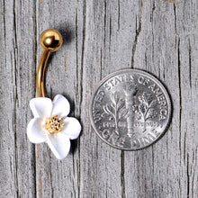 Load image into Gallery viewer, Gold Tone Spring Blossom Pretty White Flower Belly Ring