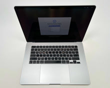 将图片加载到图库查看器,MacBook Air (2024) 15-inch – Apple M3 • 10-Core GPU – 8GB RAM 256GB SSD – 58 Cycles • 100% BH