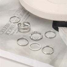 将图片加载到图库查看器,7-Piece: Women's Gold Knuckle Ring Set