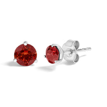 将图片加载到图库查看器,14K White Gold 3/4 Cttw Red Lab-Grown Diamond Classic 3-Prong Martini Set Solitaire Stud Earrings