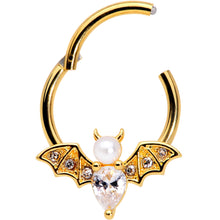 将图片加载到图库查看器,16G 3/8 Clear Gem Gold Tone Bat Halloween Hinged Segment Ring