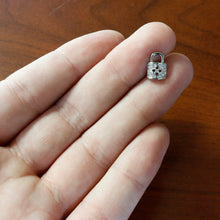 将图片加载到图库查看器,16G 5/16 Clear CZ Gem Lock It Up Labret Monroe Tragus