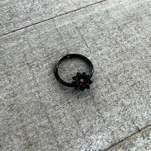 将图片加载到图库查看器,16G 3/8 Pink Gem Black Starry Flower Hinged Segment Ring
