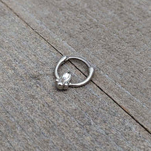 Load image into Gallery viewer, 16G 5/16 Clear Gem Deco Oval Cartilage Clicker