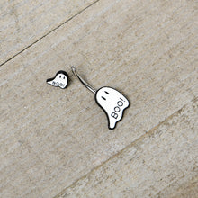 Load image into Gallery viewer, Halloween White Glow in the Dark Ghosts Double Mount Belly Ring