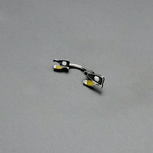 Load image into Gallery viewer, Champagne Bottle Flute Yellow Holiday Double Mount Belly Ring