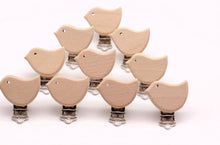 将图片加载到图库查看器,Modern Wood Naural Nipple Chain Accessories BPA Free Cute Modelling Beech Pacifier Clip Small Elephant Heart-shaped Holder for Pacifier