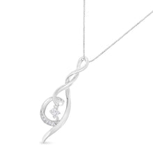 将图片加载到图库查看器,Espira 10K White Gold 1/10 cttw Diamond Swirl Pendant Necklace (I-J, I1-I2)