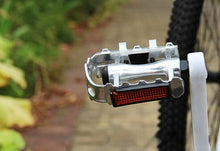 将图片加载到图库查看器,Reflective Setting On Both Sides All-aluminum Large Pedal Bicycle Universal Non-slip Pedal Riding Equipment Bike Pedals Mountain Road Bicycle Flat Pedal-Universal Lightweight Aluminum Alloy Platform Pedal For Travel Cycle-Cross The Road