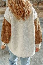 Load image into Gallery viewer, Women Cute Sherpa Jacket with Button Closure and Collared Neck in Elegant Retro Style