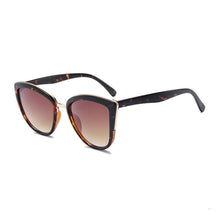 Load image into Gallery viewer, Luxury Modern Luxury Cateye Woman Vintage Classic Gradient Lady Sunglassese With UV400 Protection