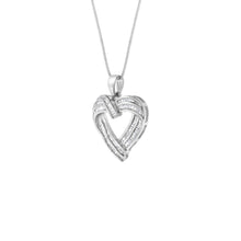 将图片加载到图库查看器,Sterling Silver 7/8 cttw Baguette Diamond Heart Pendant Necklace (I-J, I2-I3)