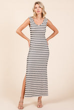 将图片加载到图库查看器,Striped Scoop Neck Sleeveless Maxi Dress For Women – Striped Maxi Dress, Sleeveless Dress, Summer Maxi Dress, Comfortable Knit Dress, Flattering Maxi Dress