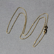 Load image into Gallery viewer, 18k Yellow Gold Diamond Cut Cable Link Chain (0.80 mm)