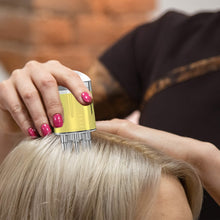 Load image into Gallery viewer, Portable Hair Oil Scalp Applicator Comb Brush Hair Root Treatment for Men and Women