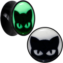 将图片加载到图库查看器,Black Acrylic Glow in the Dark Peeking Cat Double Flare Plug Set by Onyx O