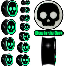 Load image into Gallery viewer, 0G Glow in the Dark Simple Skull Black Acrylic Saddle Plug Set by Onyx O