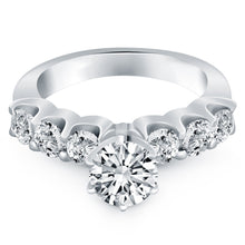 将图片加载到图库查看器,14k White Gold Shared Prong Diamond Engagement Ring
