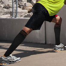 将图片加载到图库查看器,6-Pairs: Unisex Copper-Infused Knee High Compression Socks