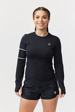 Load image into Gallery viewer, Foudy Women's Longsleeve Workout Top