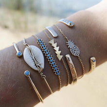 将图片加载到图库查看器,Bohemian Gold Tassel Bracelets For Women Summer Shell Clear Crystal Stone Luxury Jewelry