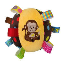 Load image into Gallery viewer, Modern Baby Development Giraffe Animal Hand Bells Rattles Handle Toys Stroller Hanging Teether Baby Toys For Kids