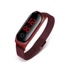 将图片加载到图库查看器,STEVVEX Men's Business Electronic Watch Simple Luxury Steel Belt Folding Buckle Sports Digital Watch For Men and woman