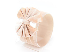 Load image into Gallery viewer, New Large Bow Baby Headband Velet Soft Bowknot Girl Accessories Hair Solid Messy Bows Toddler Headbands Baby Head Wraps Turban Big Bow for Girls
