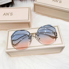 Load image into Gallery viewer, Fashion Gradient Women and Girls Modern Hexagon Metal Sunglasses For Summer In Elegant Retro Post Modern Style With UV400 Protection