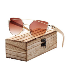 将图片加载到图库查看器,Modern Cat Eye Sunglasses for Women Polarized Sunglasses with metal frame and natural Bamboo wood frame Fashion Style