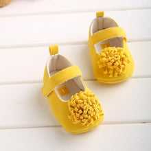 将图片加载到图库查看器,Candy Colors Newborn Baby Prewalker Princess Girl Crib Big Flower Soft Bottom Anti-slip Shoes Footwear Shoes