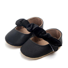 将图片加载到图库查看器,Baby Shoes Infant Girl First Walkers Bowknot Soft Rubber Sole Newborn Pre Walkers Shine Stylish Shoes