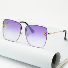 Load image into Gallery viewer, New Fashion Lady Oversize Rimless Square Bee Sunglasses For Women With Small Bee Glasses Design Gradient Sunglasses With UV400