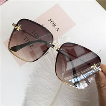 将图片加载到图库查看器,Popular brand Oversize Square Sunglasses For Women and Ladies Luxury Driving Superstar Designer Sunglasses With Shades and Gradient Glasses With UV400 Protection