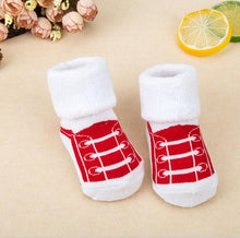 将图片加载到图库查看器,1 Pair Newborn Cotton Striped Warm Slippers Socks For Baby Girls And Boys Very Comfortable And Soft Material