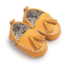 Load image into Gallery viewer, First Walkers Newborn Baby Shoes Toddler Prewalker Shoes Baby Boy Girl Leather Shoes