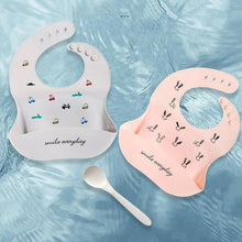 将图片加载到图库查看器,Cute Cartoon Print Baby Bibs Waterproof Soft Silicone Baby Feeding Stuff Dinosaur Pattern Bib For Kids
