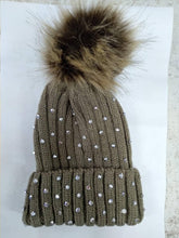 将图片加载到图库查看器,Fashion TrendBaby Girls Lovely Winter Warm Fur kintted Pompom Beanies Cap For Winter In Elegant Style
