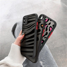 将图片加载到图库查看器,Leopard Print Elegant Pattern Protective Phone Case Translucent Hard Back With Silicone Leopard Pattern Phone Case For Iphone 11 Pro Max 12 13 Mini X Xs Max 7 8 Plus Mobile Phone Protective Case