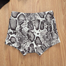 将图片加载到图库查看器,Newborn Infant Baby Girls Clothes Sets Shorts Sleeve Romper Tops , Shorts , Headband InElegant Modern Design For Daddys Girl