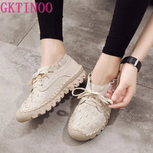 Load image into Gallery viewer, 2023 New Women's Handmade Shoes Genuine Leather Flat Lacing Mother Shoes Woman Loafers Soft Single Casual Flats Shoes Women