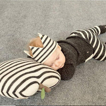 将图片加载到图库查看器,Modern Luxury New Trend Baby Hat Girls and Boys Crown Knitted Cap Toddler Empty Top Hats Newborn Design Woolen Yarn Bonnet For Kids