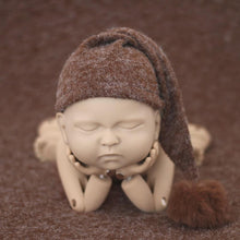 Load image into Gallery viewer, Modern Newborn Photography Props Knit Cap With Fur Ball For Newborn Baby Cap Great For Photo Studio Photography Props Cap Beanie Baby