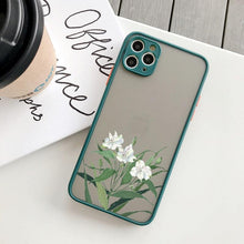 将图片加载到图库查看器,Butterfly Lavender Flower Phone Case For iPhone 13 mini 14 pro max Hard Shockproof Cover Floral Design Built-in Lens Protection Beautiful Design Transparent Back Case Cover for iPhone