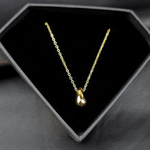 Load image into Gallery viewer, Stainless Steel Gold Tone PVD Chain Dainty Teardrop Pendant Necklace