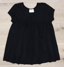 Load image into Gallery viewer, Clearance Women's Bamboo Viscose Pleated Lounge Top Black