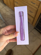 Load image into Gallery viewer, Sleek & Stick-Free Tweezers