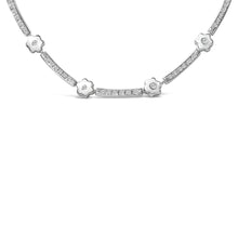 将图片加载到图库查看器,14K White Gold 1.0 Cttw Diamond Flower and Bar Station Necklace