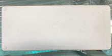 将图片加载到图库查看器,Apple Magic Keyboard (2nd Gen) Touch ID / Pink Compact A2449